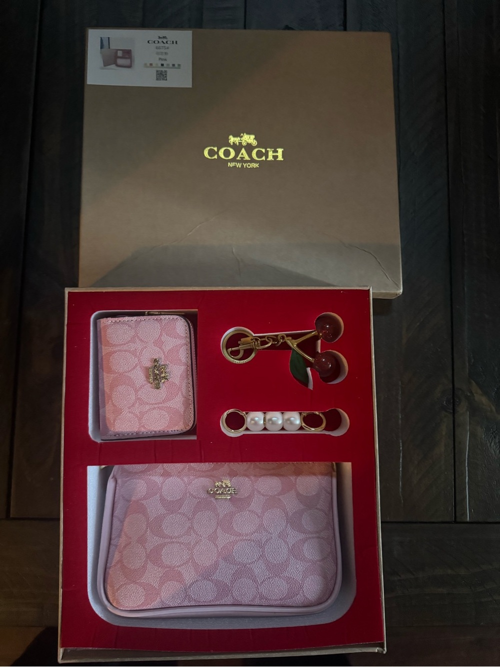 Women’s coach mini wallet and purse set
